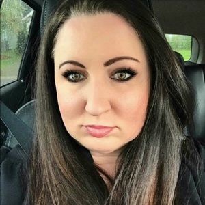 Meet your Posher, Natasha